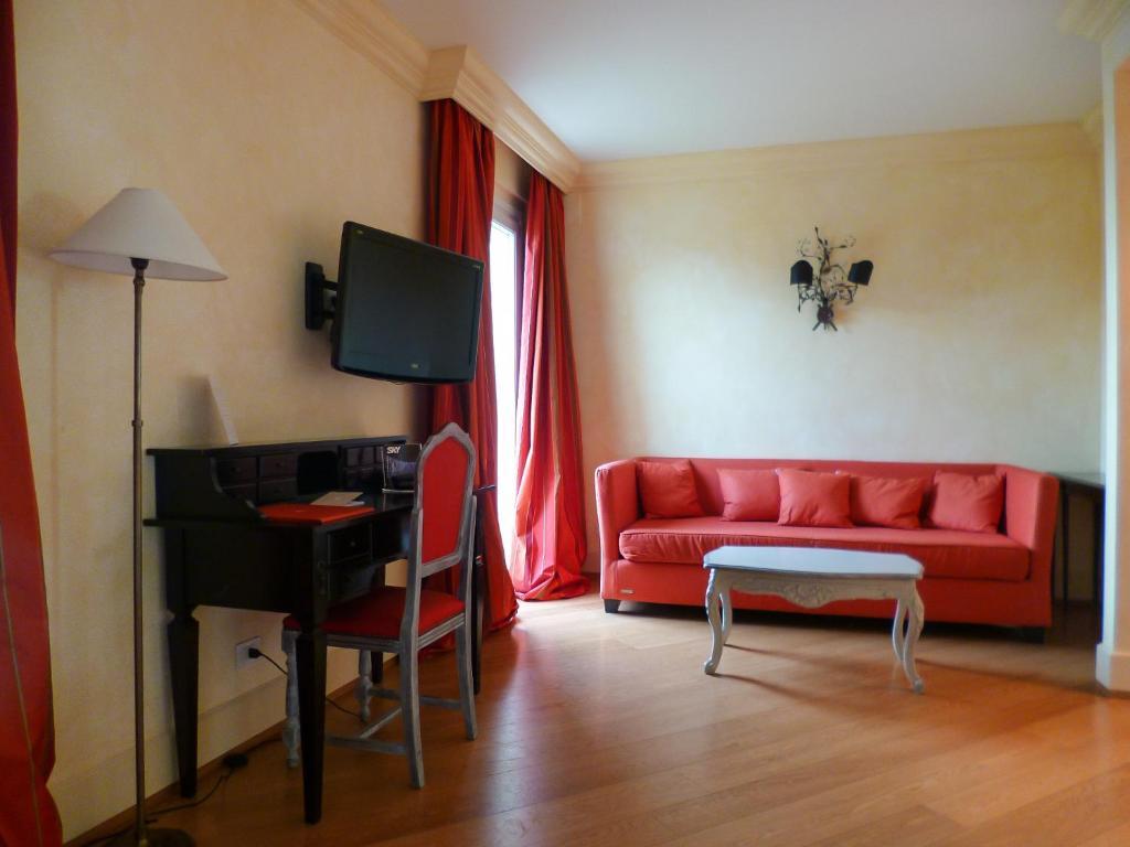 Siri Hotel Fano Kamer foto