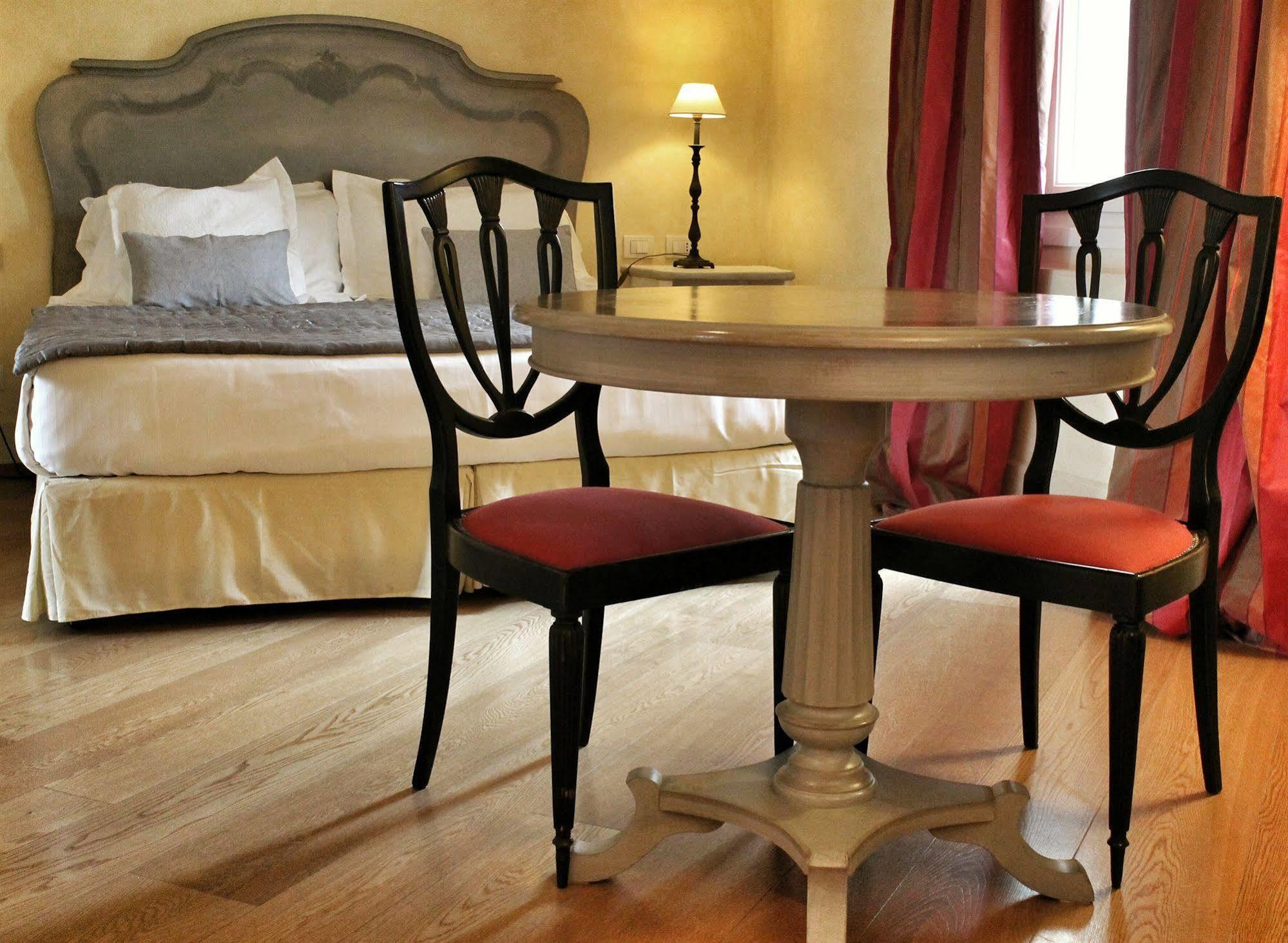 Siri Hotel Fano Buitenkant foto