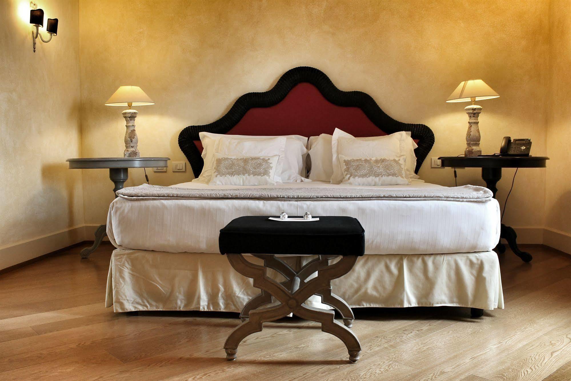 Siri Hotel Fano Buitenkant foto